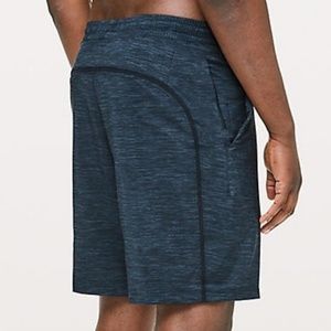 LULULEMON MEN PACE BREAKER SHORT W/ LINER 9" NWT M